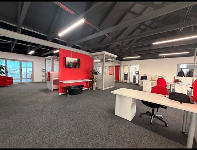 BUSINESS PROPERTY TO RENT IN FAIRVIEW